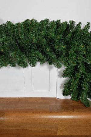 9ft Commercial Garland Green 2.74m